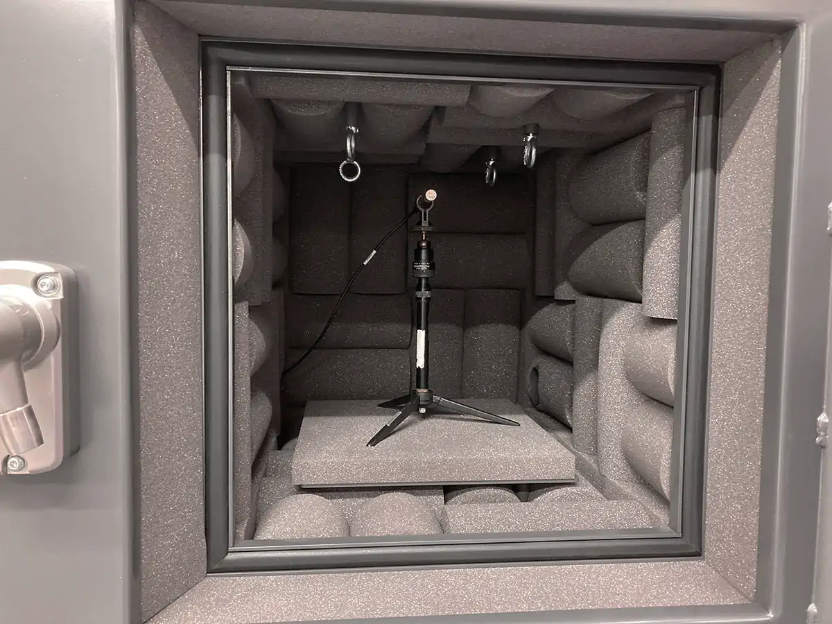 Anechoic Test Box showing microphone and hooks inside Anechoic Test Box showing microphone and hooks inside