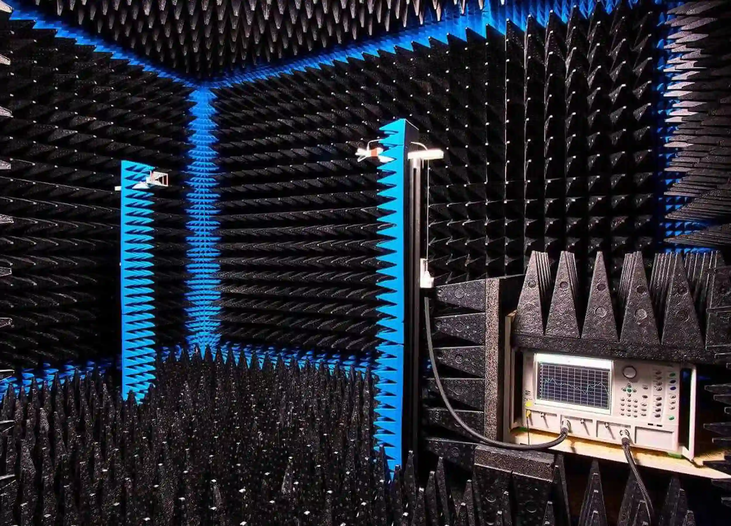 RF Antenna Anechoic Test Chamber