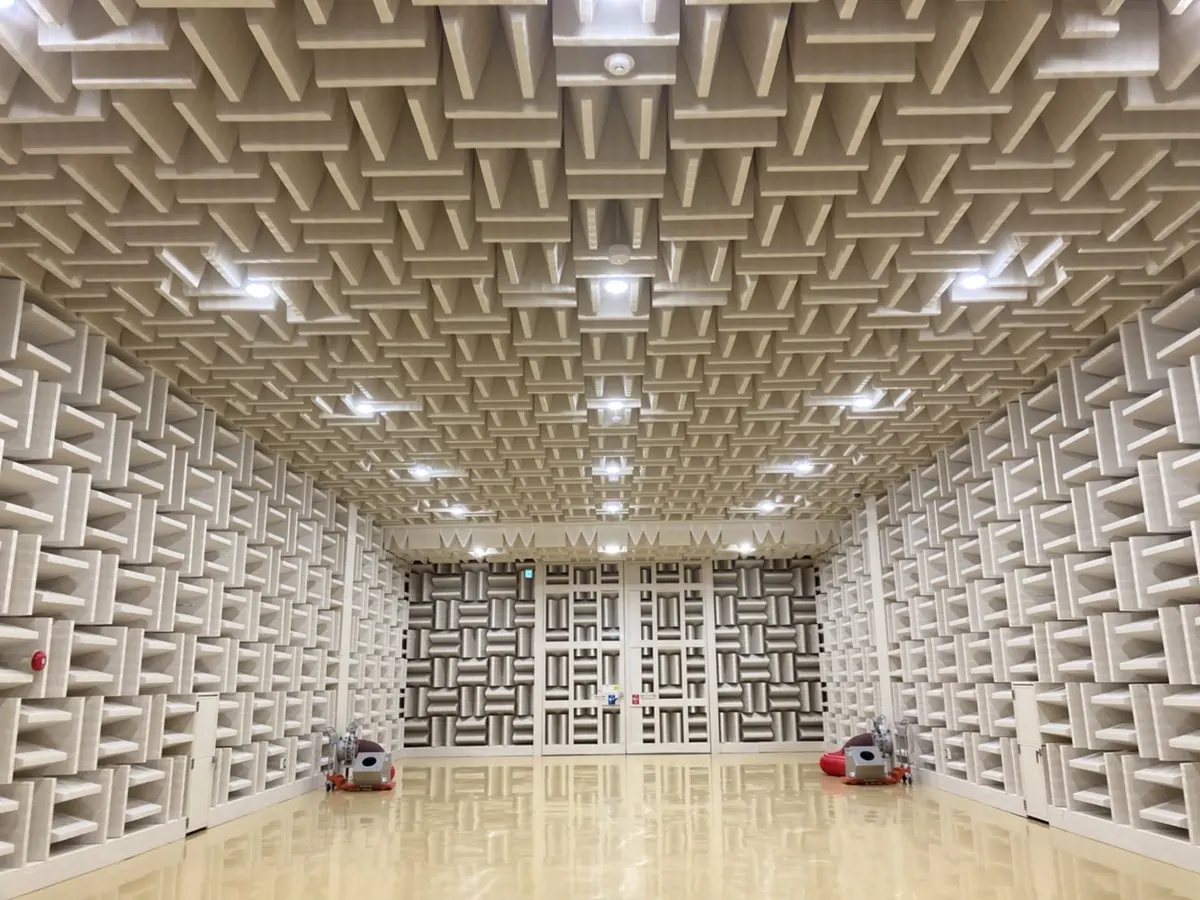 huge semi anechoic chamber with giant doors and two normal doors huge semi anechoic chamber with giant doors and two normal doors